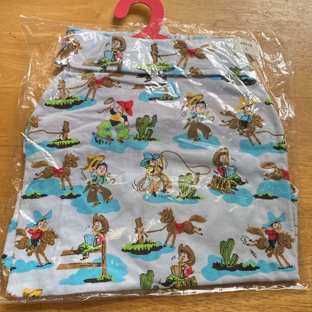 !Dog Vipoochy Top size L pretty new shirt. Attention!!check my measurements plea - Picture 5 of 12